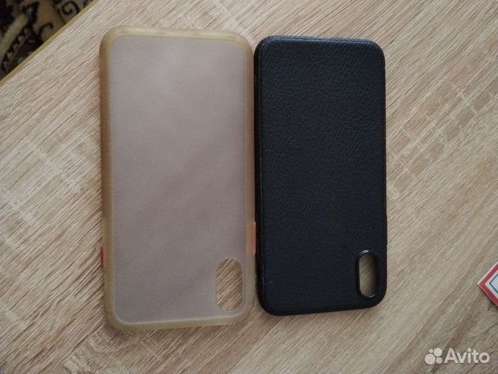 Продам чехол на 10 iPhone хорошое состояние