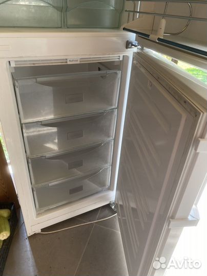 Холодильник на запчасти