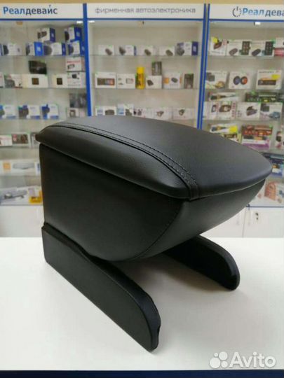 Подлокотник Mazda Tribute (уп6) 2000-2005