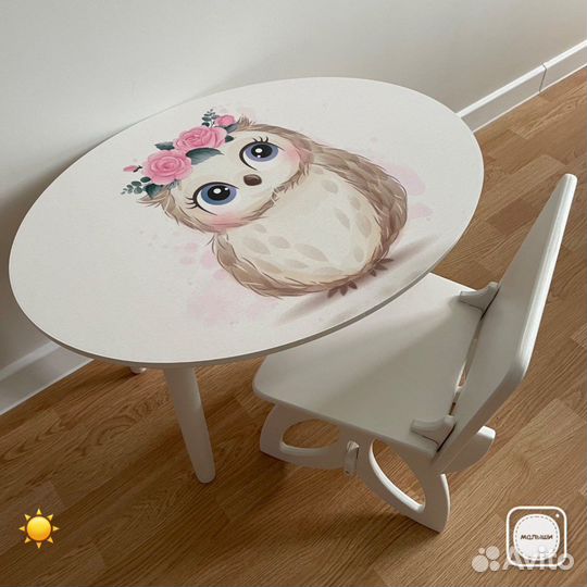 Детсктй стол и стул из дерева новые