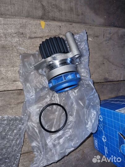 Помпа volkswagen passat b5