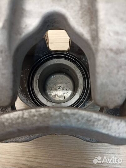 Суппорт тормозной передний левый BMW 3 G20 2019