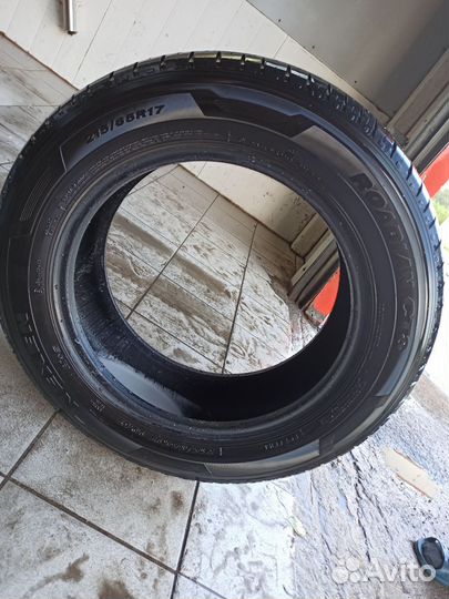 Nexen Roadian CT8 215/65 R17