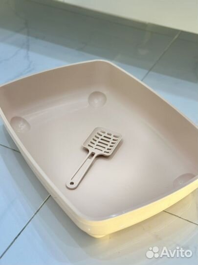 Закрытый лоток для кошек