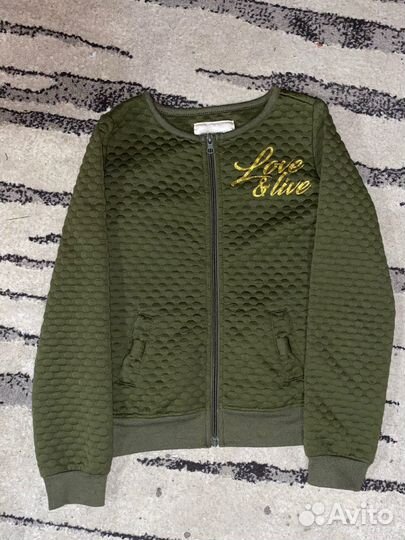 Одежда для девочки пакетом 140