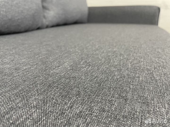 Диван еврокнижка с подлокотниками Венеция