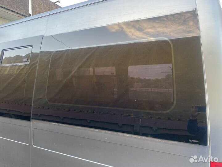 Стекло Фиат Дукато 244 боковое заднее левое