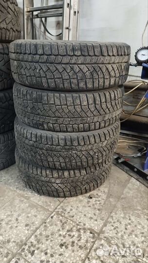Viatti Brina Nordico V-522 205/65 R15 94T