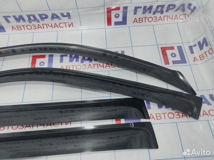 Ветровики Toyota Land Cruiser Prado (J150)