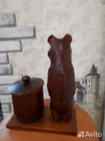 Сувенир медведь. Материал дерево
