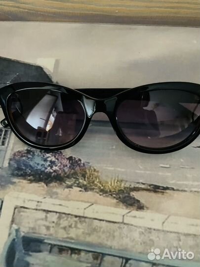 Солнцезащитные очки