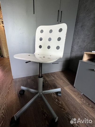 Компьютерный стул