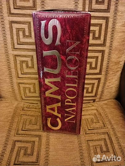 Коробка из под коньяка пустая