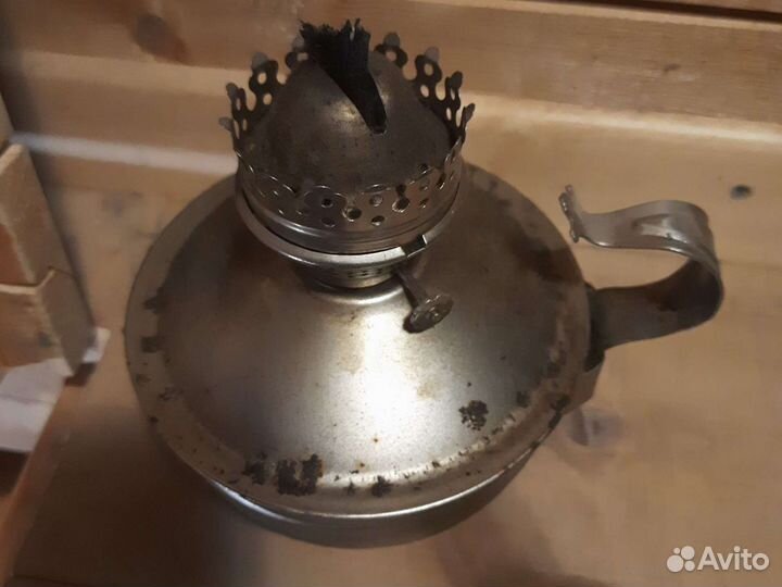 Керосиновая лампа