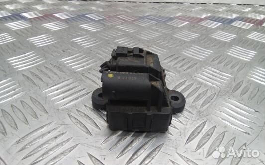 Реле накала свечей mercedes benz C-class W204 (SNT