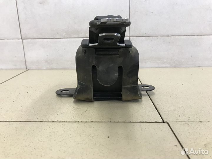 Ремень безопасности Almera Tino 2000-2006