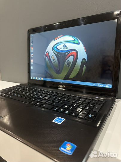 Ноутбук asus
