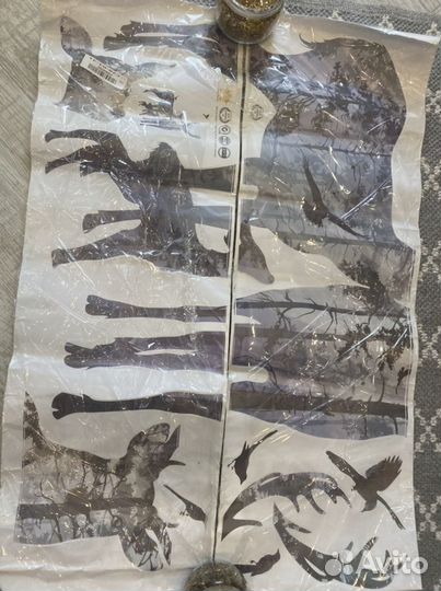 Интерьерные наклейки