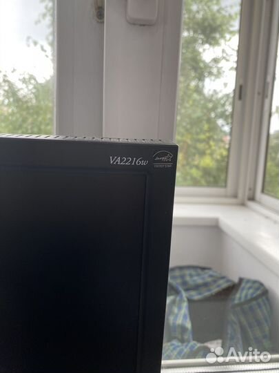 Монитор Viewsonic 22