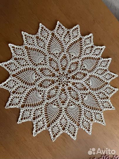 Салфетка вязанная