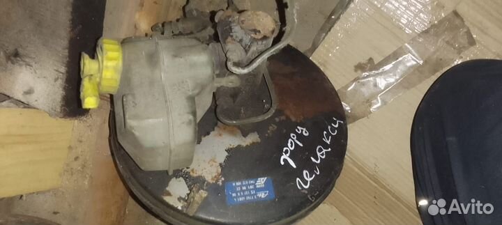 Ford galaxy вакуум тормозной