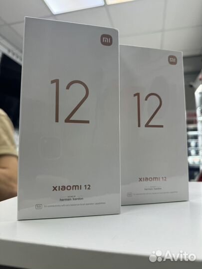 Xiaomi 12, 8/256 ГБ