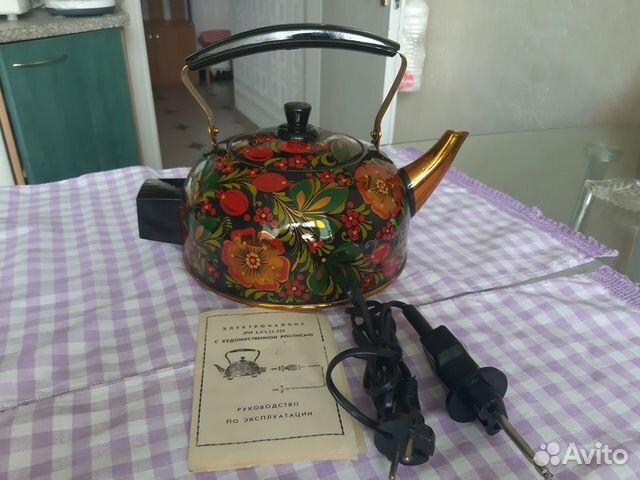Электрочайник с художественной росписью