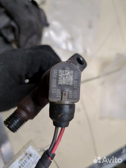 Форсунка топливная Lexus IS, 2009