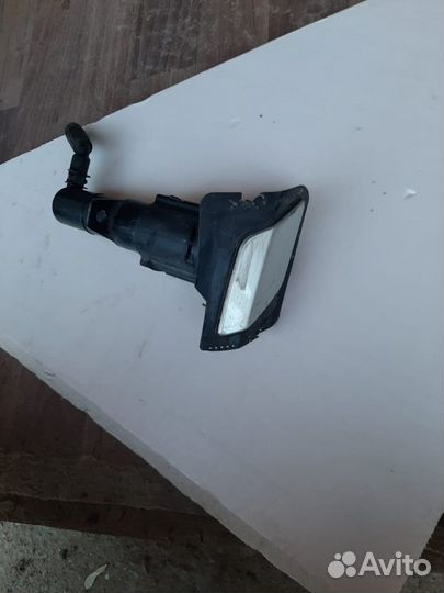 Форсунка омывателя фары Volkswagen
