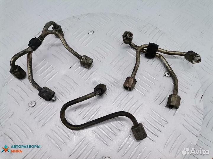 Трубка топливная Peugeot 206 2000