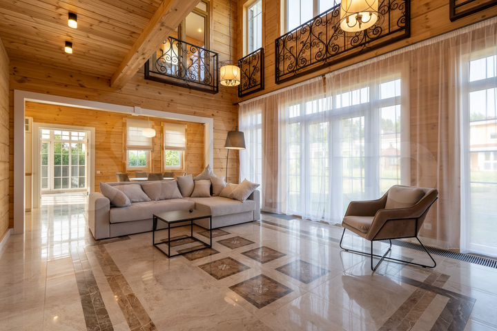 Дом 237 м² на участке 13,5 сот.