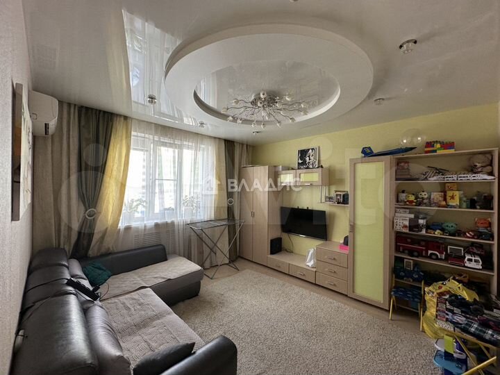 2-к. квартира, 54 м², 2/10 эт.