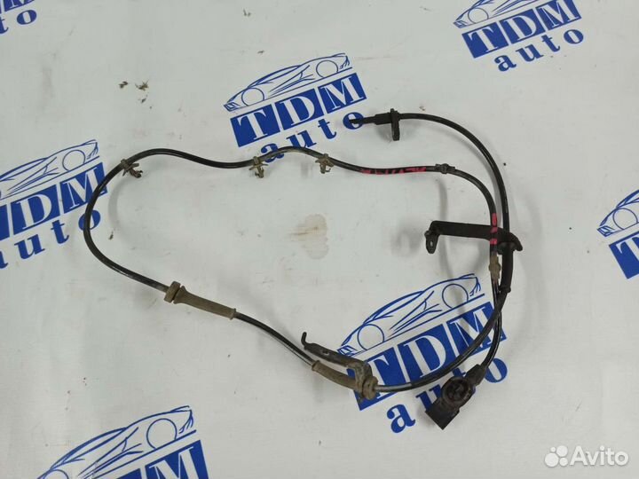 Датчик ABS задний левый Nissan Altima L32