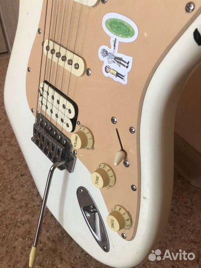 Fender squier bullet Strat электро гитара