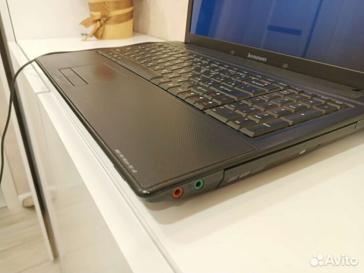 Шустрый ноутбук Lenovo Интел 2 ядра 3гб опер