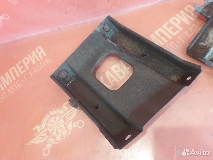 Площадка акб аккумулятора Лада Калина 1 хэтчбек 1