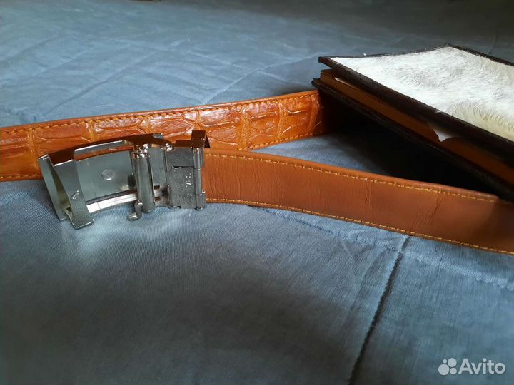 Ремень из кожи крокодила