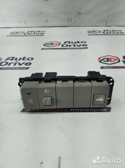 Блок управления светом Kia Cerato 1 G4FC 2007