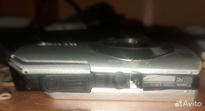 Компактный фотоаппарат canon