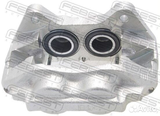 Суппорт тормозной передний левый toyota land CR