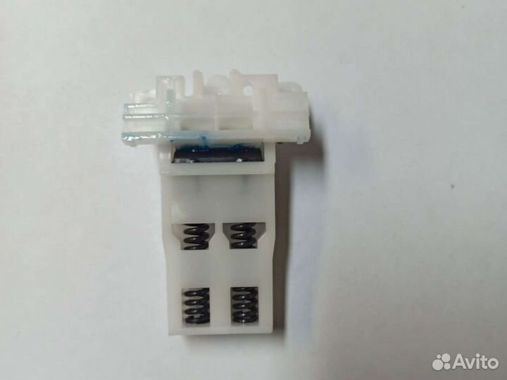 JC97-03220A Шарнир (кронштейн) Samsung / Xerox