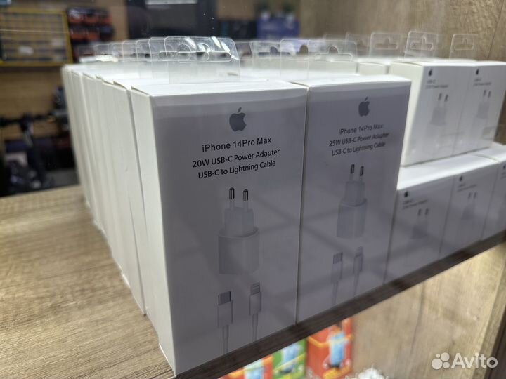 Зарядка на iPhone 20w