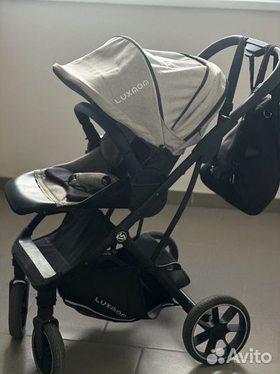 Коляска прогулочная luxmom