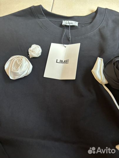 Лонгслив Lime с цветами xs s m l