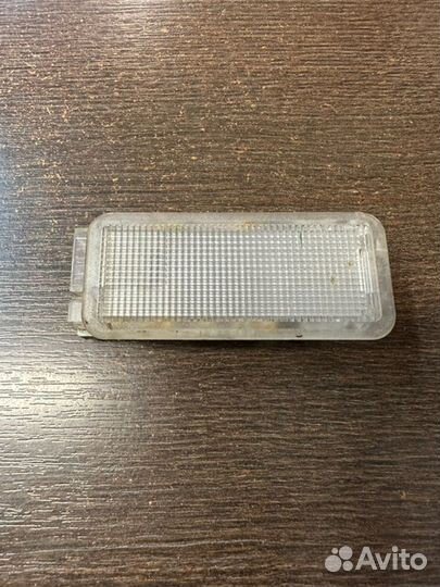 Плафон подсветки багажника Peugeot 206 седан 1.4