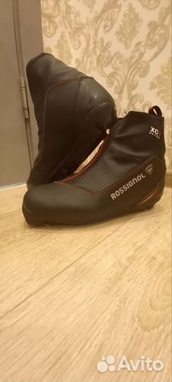 Лыжные ботинки