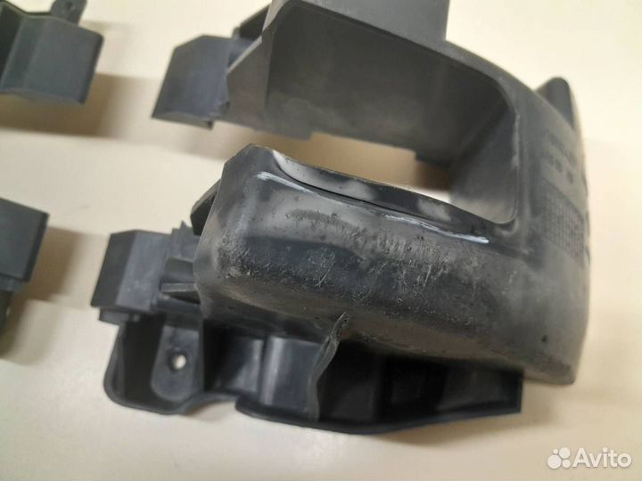 Усилитель заднего бампера LADA Largus 2012