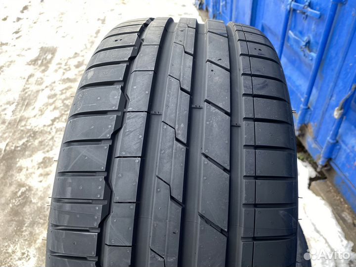 Hankook Ventus S1 Evo 3 K127 245/45 R21 104Y