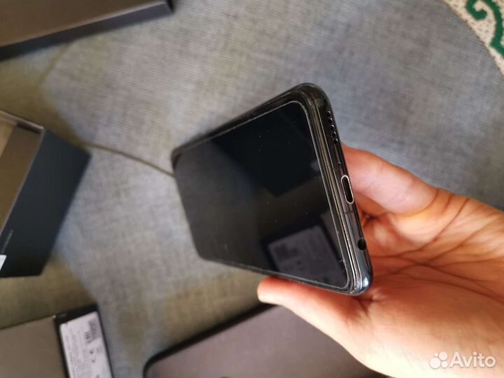 Телефон huawei mate 20 lite