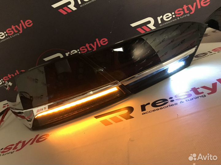 Стопы Toyota Camry 70 Lexus Style С хромом Дымчаты